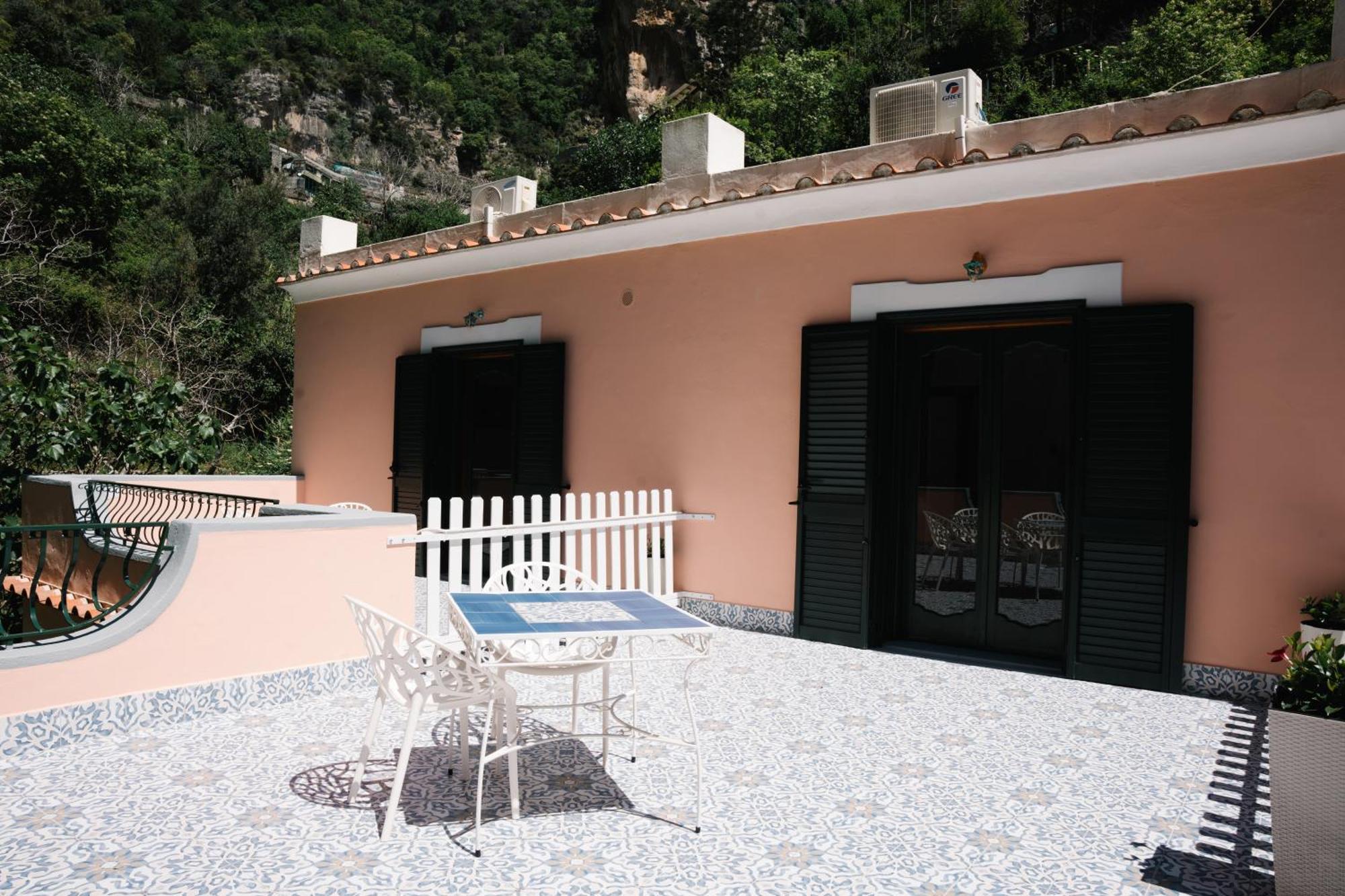 Dormidame Bed & Breakfast Positano Bagian luar foto