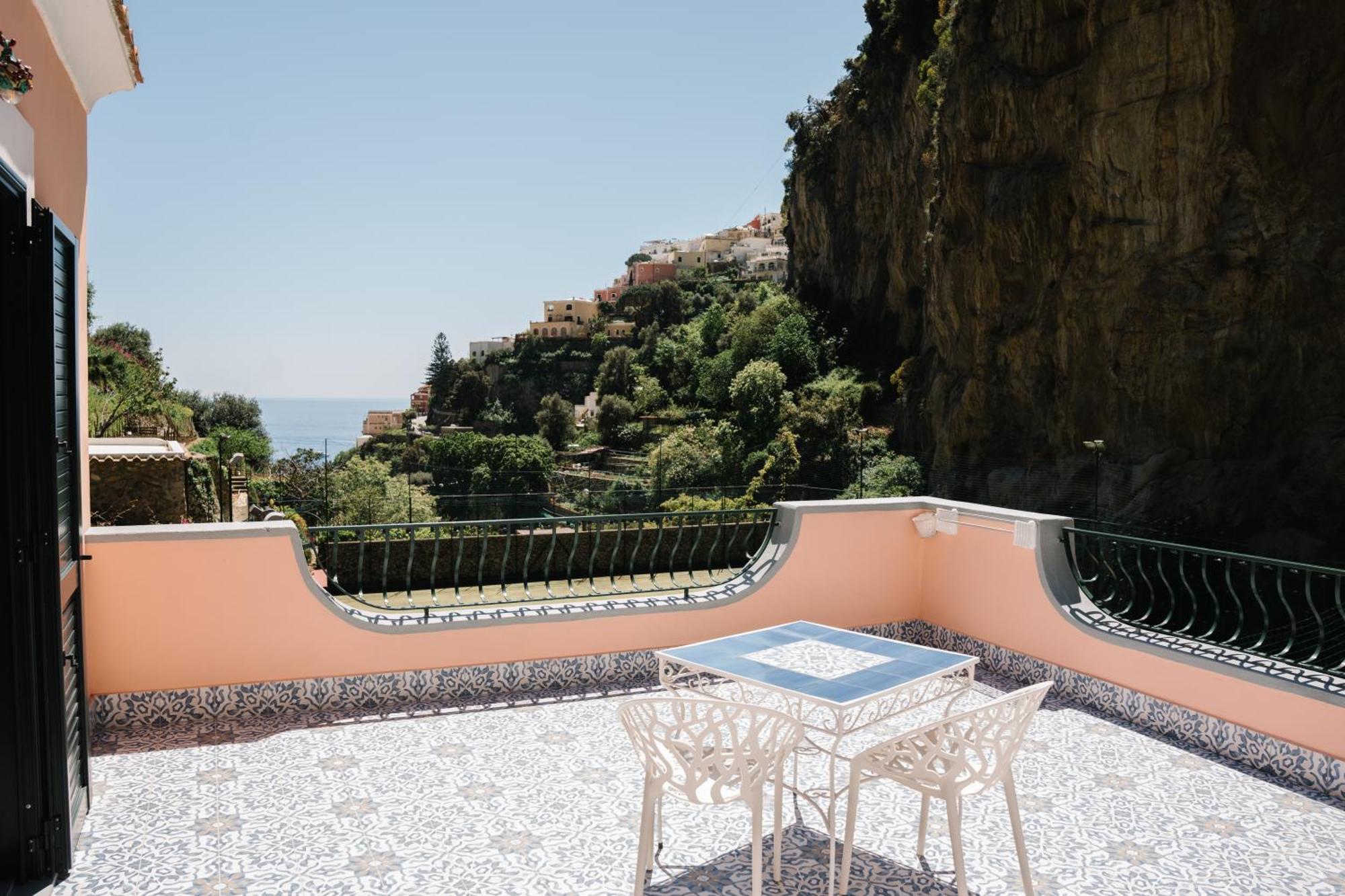 Dormidame Bed & Breakfast Positano Bagian luar foto