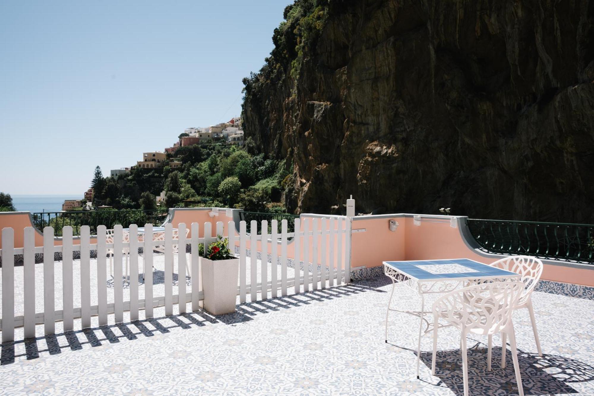 Dormidame Bed & Breakfast Positano Bagian luar foto