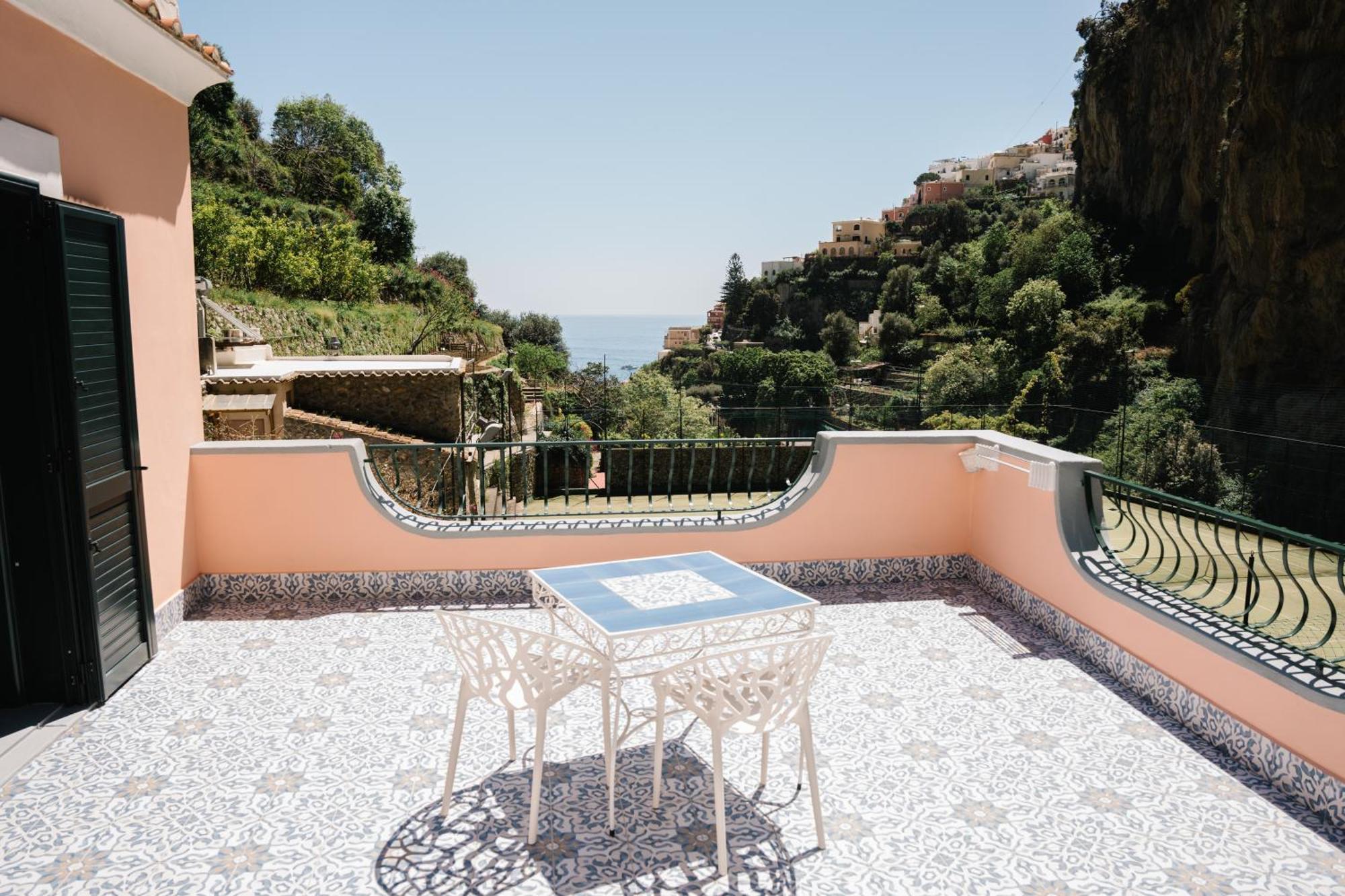 Dormidame Bed & Breakfast Positano Bagian luar foto